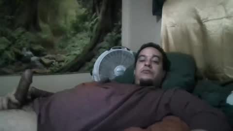 Snapshot of hardj3492 chatting on December 7, 8:33 am bootyman420 online show from December 7, 8:33 am