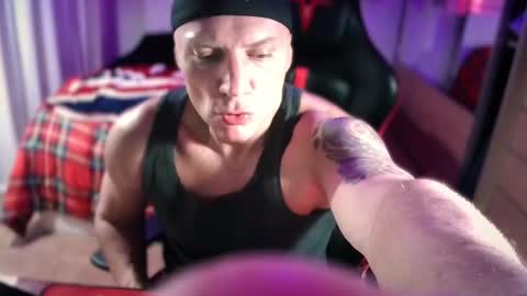 Snapshot of hardmattsteel chatting on January 12, 1:27 pm MATTSTEEL - ITALIAN STALLION online show from January 12, 1:27 pm