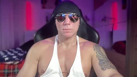 Snapshot of hardmattsteel chatting on February 13, 10:43 pm MATTSTEEL - ITALIAN STALLION online show from February 13, 10:43 pm