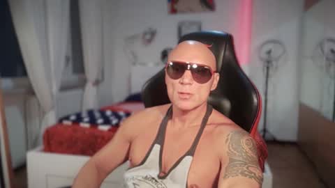 Snapshot of hardmattsteel chatting on September 24, 12:52 pm MATTSTEEL - ITALIAN STALLION online show from September 24, 12:52 pm