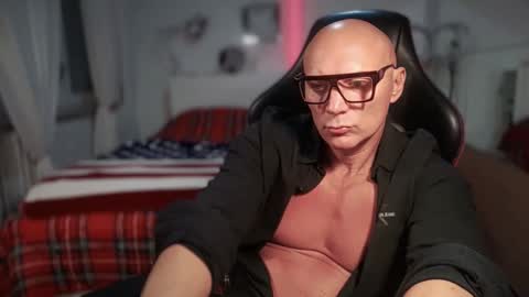 Snapshot of hardmattsteel chatting on September 30, 1:27 pm MATTSTEEL - ITALIAN STALLION online show from September 30, 1:27 pm