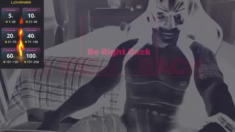 Snapshot of hardmattsteel chatting on November 2, 5:37 pm MATTSTEEL - ITALIAN STALLION online show from November 2, 5:37 pm