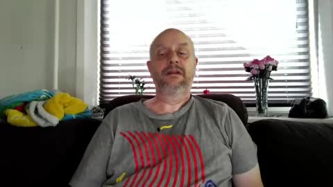 MrLazy online show from May 29, 8:23 am