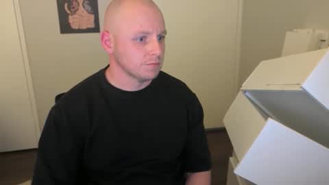 Snapshot of hardon911 chatting on March 25, 7:36 am Stand Lee online show from March 25, 7:36 am
