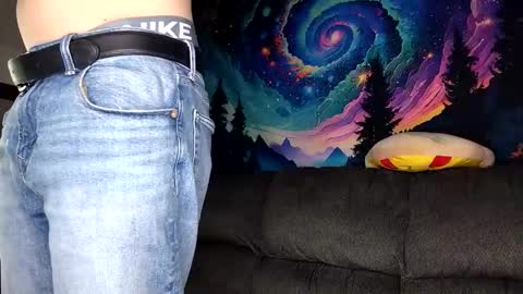 hardselfsucker1 online show from May 24, 5:01 am