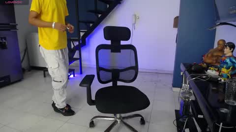 Andres Dean online show from February 22, 8:29 pm