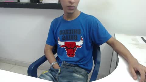 Snapshot of hardsexlove08 chatting on April 26, 9:34 pm Andres Dean online show from April 26, 9:34 pm