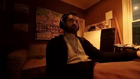 Tom online show from November 18, 12:05 am