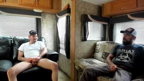 Snapshot of hardworkertn chatting on May 1, 5:39 pm hardworkertn online show from May 1, 5:39 pm
