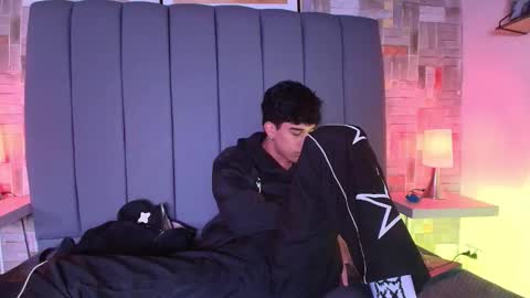 Hares online show from March 3, 1:50 pm