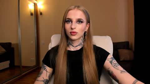 Julia online show from April 11, 5:34 am