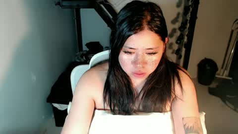 Snapshot of harley_nasty chatting on June 15, 12:18 pm Harley online show from June 15, 12:18 pm