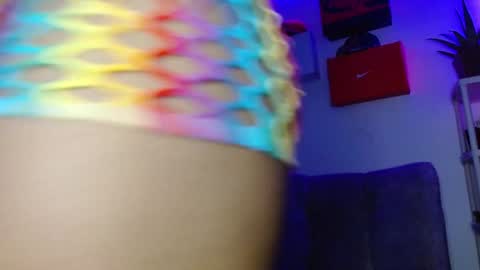 Snapshot of harley_quinnn111 chatting on January 9, 8:22 pm harley_quinnn111 online show from January 9, 8:22 pm