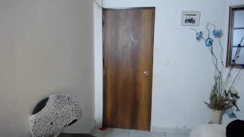 harley_quinns1 online show from December 5, 1:14 am