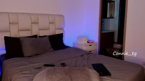 Snapshot of harley_sweett chatting on December 23, 7:20 pm online show from December 23, 7:20 pm