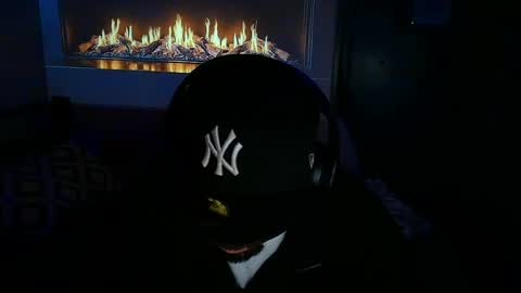 Snapshot of harleyd83018 chatting on June 1, 1:07 am Harley online show from June 1, 1:07 am