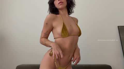 Harlow  online show from January 11, 3:17 pm