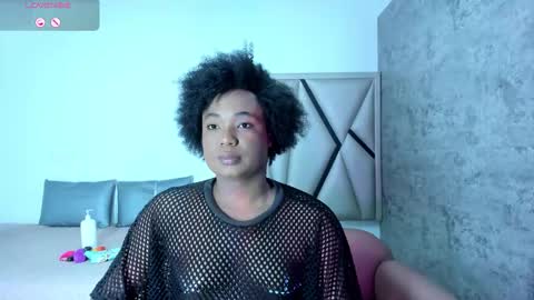 Snapshot of harmony_01 chatting on January 5, 8:01 pm harmony_01 online show from January 5, 8:01 pm