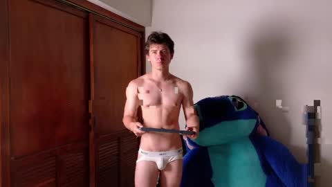 Snapshot of harry_brown2324 chatting on April 18, 10:21 pm Sebastian online show from April 18, 10:21 pm