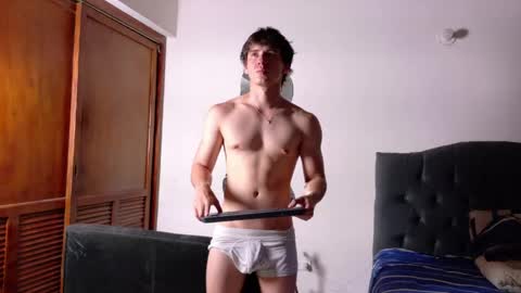 Snapshot of harry_brown2324 chatting on May 10, 11:21 pm Sebastian online show from May 10, 11:21 pm