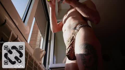 Snapshot of harry_jen chatting on April 26, 7:17 am TAP HERE choise Harry tattoo on chest Jen curls hair online show from April 26, 7:17 am