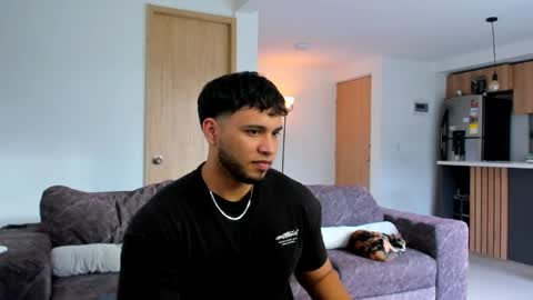 Harry Zandes online show from April 21, 10:01 pm