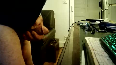 Snapshot of harryallnightes chatting on September 27, 2:27 am harryallnightes online show from September 27, 2:27 am