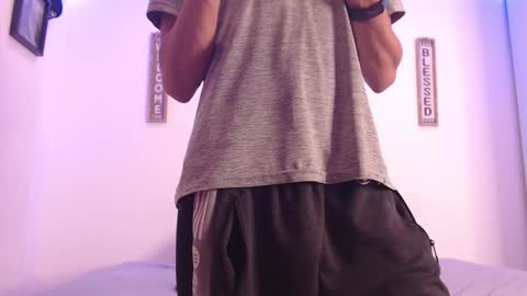 Snapshot of harrythomson1 chatting on December 28, 5:02 am harry thomson online show from December 28, 5:02 am