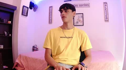 Snapshot of harrythomson1 chatting on September 18, 6:54 pm harry thomson online show from September 18, 6:54 pm