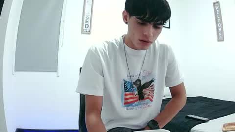 Snapshot of harrythomson1 chatting on June 24, 8:19 pm harry thomson online show from June 24, 8:19 pm