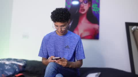 HARRY online show from December 23, 1:24 pm