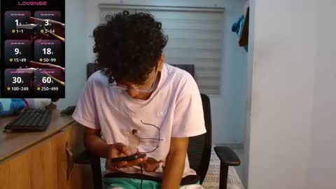 HARRY online show from September 15, 3:23 pm