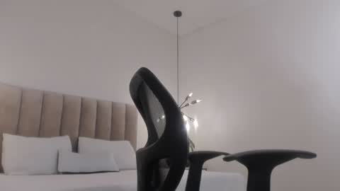 Harry Jones online show from January 22, 5:28 pm