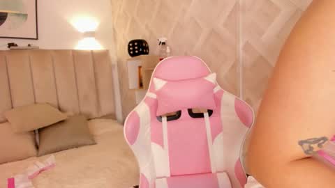 Haru Bonny online show from February 17, 8:26 pm