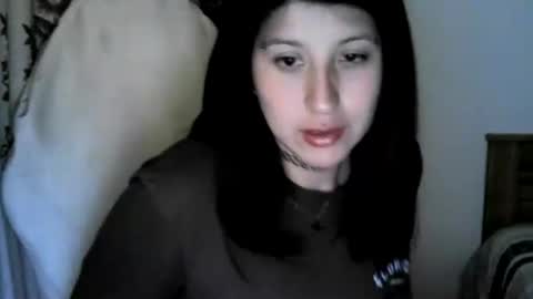 Snapshot of hasley_bbylee chatting on March 4, 2:38 am lady online show from March 4, 2:38 am