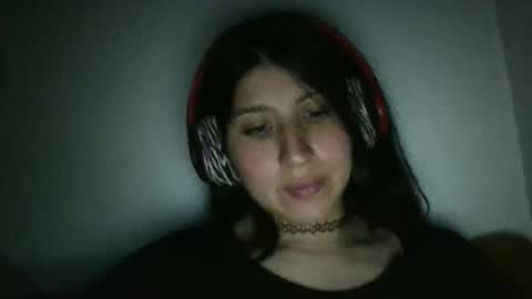 Snapshot of hasley_bbylee chatting on February 3, 6:22 am lady online show from February 3, 6:22 am