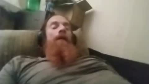 Snapshot of hatefullgod chatting on June 8, 3:01 pm hatefullgod online show from June 8, 3:01 pm