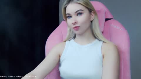 Anna online show from December 2, 10:42 am