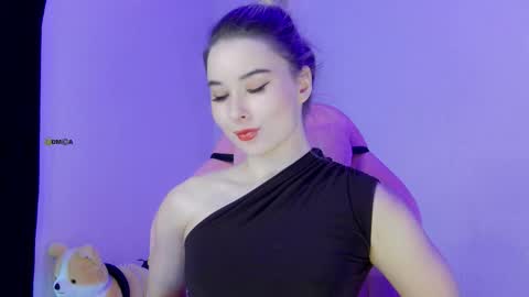 Anna online show from March 22, 10:18 am