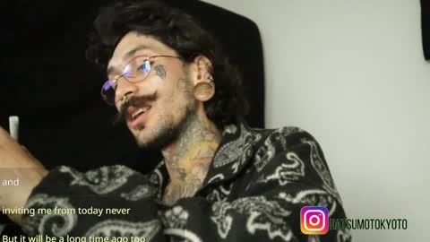 Snapshot of hatsumotokyoto chatting on January 20, 3:04 am More content   2   online show from January 20, 3:04 am