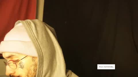 Snapshot of hatsumotokyoto chatting on February 10, 11:13 pm More content   2   online show from February 10, 11:13 pm