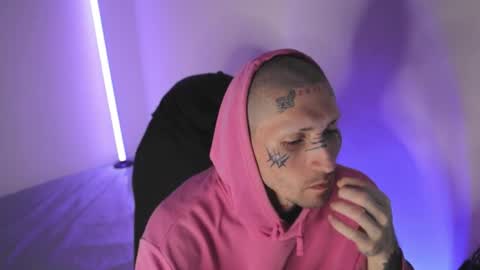 More content   2   online show from February 1, 11:03 pm