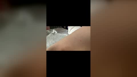 Snapshot of hawt_ass_milf chatting on May 17, 10:55 am Amber - or vip online show from May 17, 10:55 am