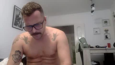 haze_john online show from April 17, 11:30 pm