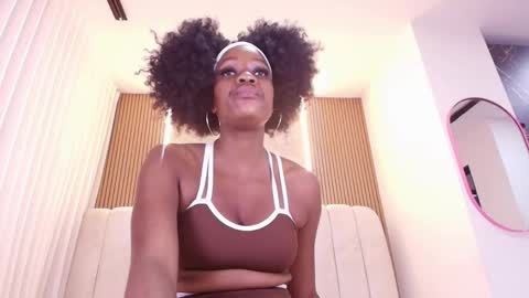 Snapshot of hazel_kataleya chatting on April 27, 7:23 pm kataleya online show from April 27, 7:23 pm
