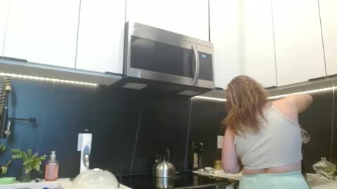 Hazel online show from April 17, 3:04 pm