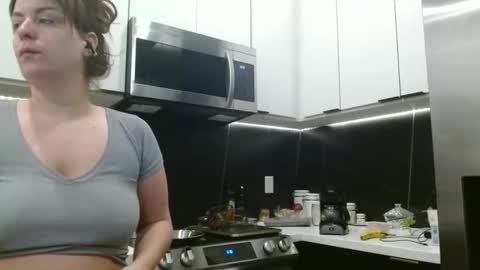 Hazel online show from April 21, 1:39 pm