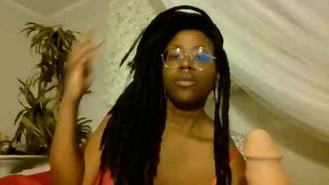 Hazel Hanes online show from January 10, 4:14 am