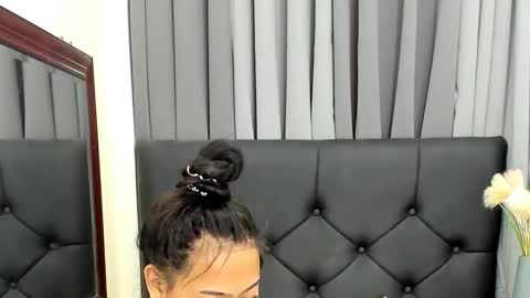 HAZEL MADONNA online show from February 26, 8:26 am