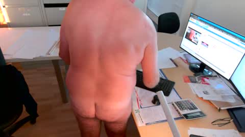 Snapshot of hb2283 chatting on September 24, 7:23 am h babe online show from September 24, 7:23 am